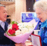 Сергей Ямкин поздравил заслуженную жительницу Лабытнанги с 90-летием - Законодательное Собрание